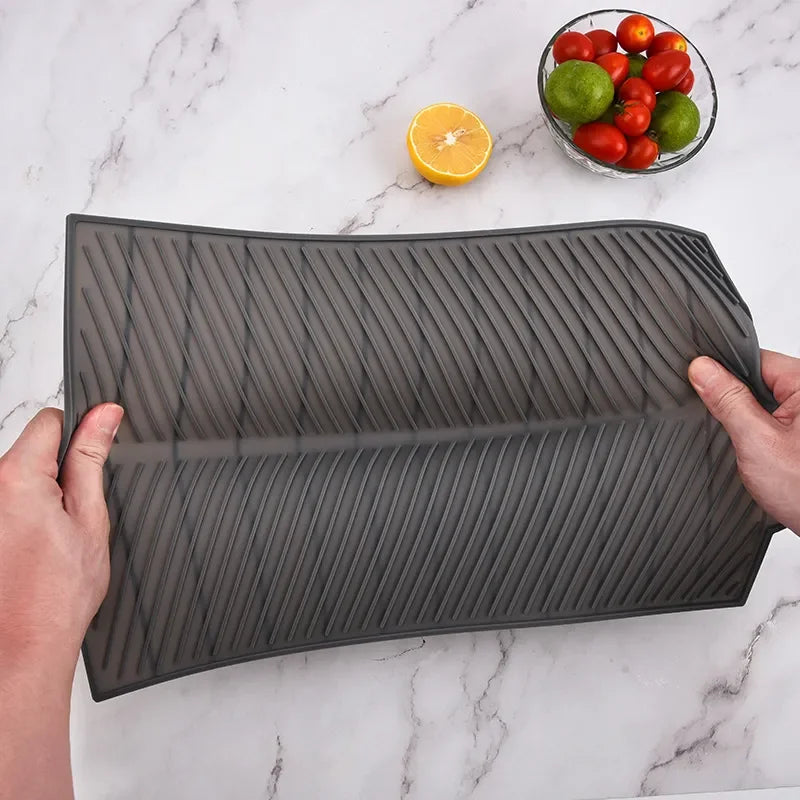 Silicone Dish Drying Mat with Drain Lip - Eco-Friendly Heat-Resistant Non-Slip Countertop Protector