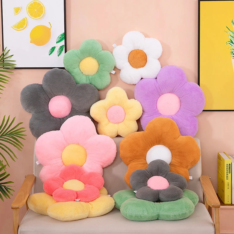 12/35cm Stuffed Five Petal Flower Cushion